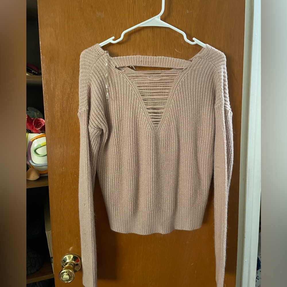 Light pink sweater